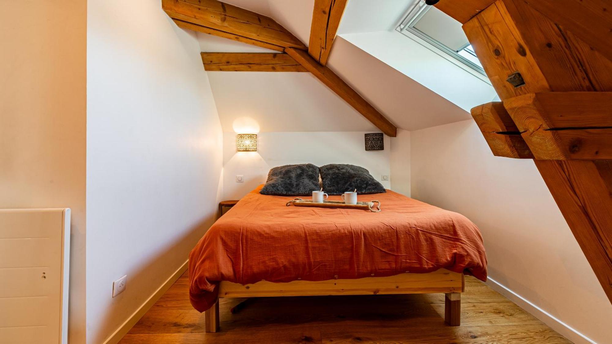 Appartement Sous Les Toits De Fleury *